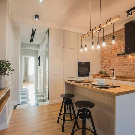 Modern Flat In The Centre - By Hik Apartments Warsaw Luaran gambar
